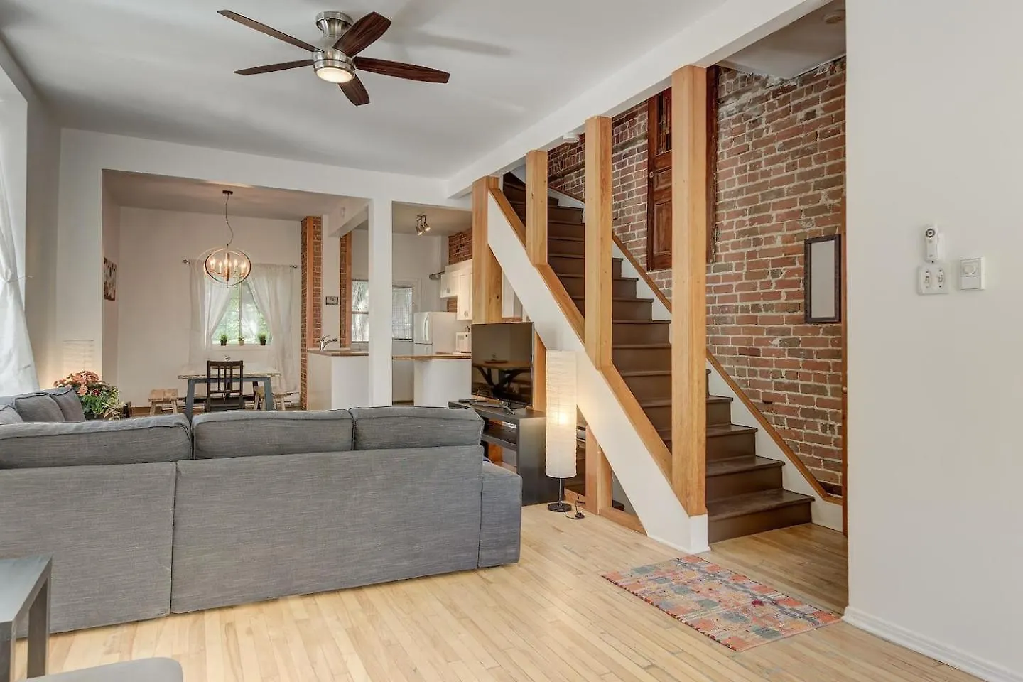 Hébergement de vacances Perfect For Groups Big Livingroom 2 Backyard 3Br Montréal