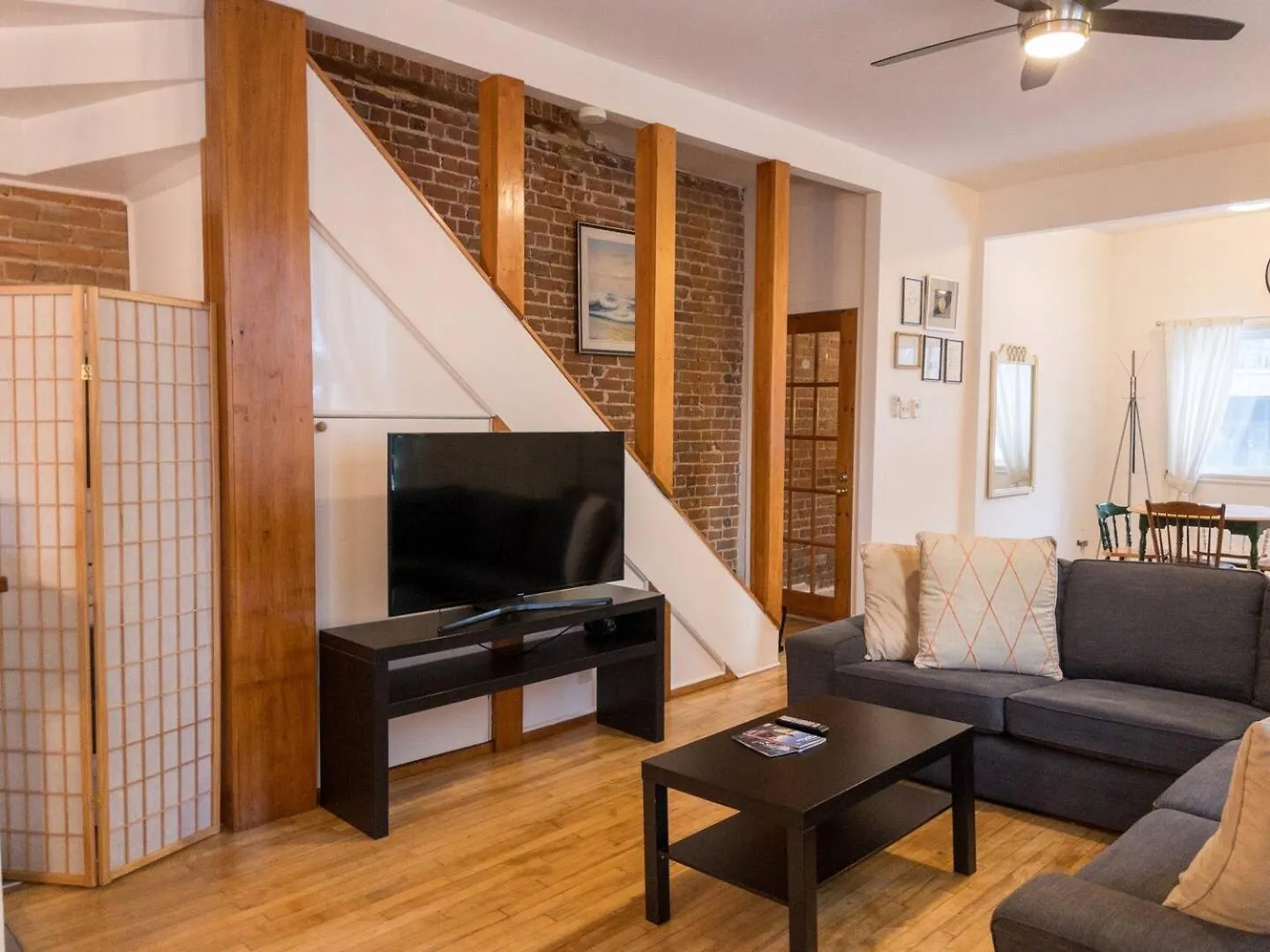 Hébergement de vacances Perfect For Groups Big Livingroom 2 Backyard 3Br Montréal