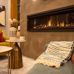 https://ag405-studio-with-park-view.hotels-of-whistler.com