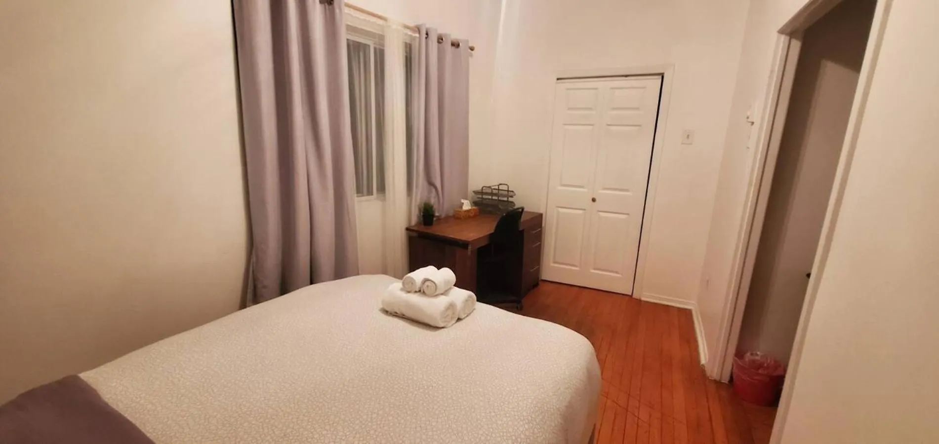 Perfect For Groups Big Livingroom 2 Backyard 3Br Montreal 0*,  Canada
